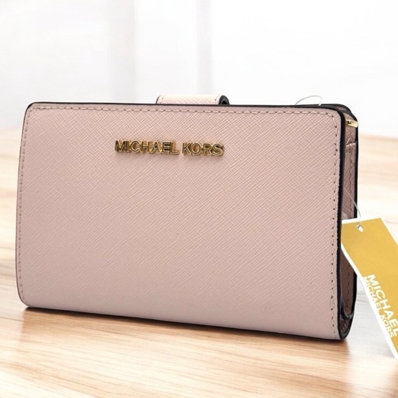 Michael Kors Medium Jet Set Travel Zip Chain Bifold Wallet Leather Powder Blush - Picture 1 of 9